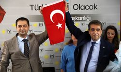 İYİ Parti'de bayrak değişimi