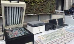 Sahte pasaport operasyonunda 7 zanlı tutuklandı