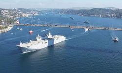TCG Anadolu ve 15 savaş gemisi boğaz geçişi gerçekleştirdi