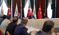 Hulusi Akar: Gazze'de, Batı Şeria'da ve Lübnan'da ateşkesin sağlanması büyük öneme haizdir