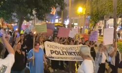 Kadınlardan meşaleli yürüyüş... Birbirimizin yurduyuz
