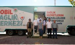 Mahalle mahalle geziyor