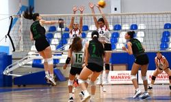 Manavgat, Akrep’i zorlanmadan yendi 