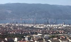 TÜPRAŞ tesislerinde çıkan yangın kontrol altında