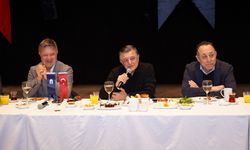 Antalya Dayanışma Grubu'nun konuğu teknik direktör Yılmaz Vural oldu