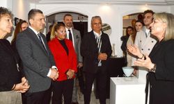 Galeride 10'uncu yıl mutluluğu