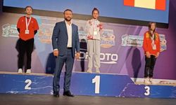 Muaythai’de altın madalya Aksu’nun