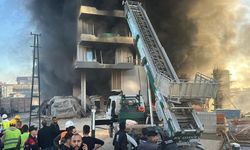 Antalya'da çok katlı otel inşaatında yangın!