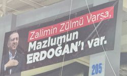 Antalya’da Erdoğan coşkusu! Salondakiler sevgilerini pankartlarla gösterdi