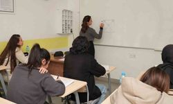 Alanya'da 694 öğrenciye ücretsiz eğitim