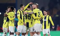 Anderlecht - Fenerbahçe maçı neden durdu? Brüksel'de neler oldu? Anderlecht - Fenerbahçe maçı ertelendi mi?