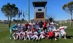 Antalya’da zafer millilerin oldu 