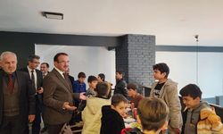 Bolbol'dan iyilik sofrası