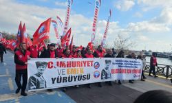 Eğitim-İş'ten tarihi yürüyüş