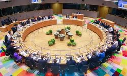 AB liderleri, olağanüstü zirvede bir araya geldi