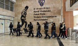 Antalya'da irtikap ve nitelikli dolandırıcılık suçundan 8 şüpheliden 4'ü tutuklandı