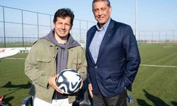 Belözoğlu, Corendon Sport Talks'ın konuğu oldu