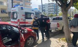 Motokurye kazada yaralandı