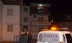 Mührü kırıp binaya yeniden yerleştiler 