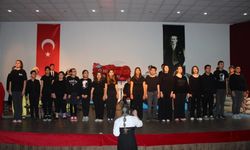 'Vatan Sağ Olsun' oratoryosunu sahnelediler