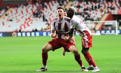 Antalya'da kazanan Akrep