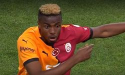 Osimhen'den örnek davranış: Gol sevinci yerine hakemi sordu