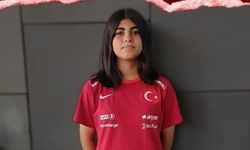 Sude Koç’a milli gurur 