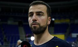 Melih Mahmutoğlu: "Avrupa’nın en iyi basketbolunu oynayarak şampiyonluğu hak ettik"