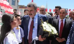 Bakan Tekin: Eğitim, birinci sırada