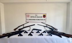 Alanya’da silah operasyonu: Cephanelik gibi ev!