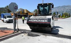 Kemer’de duble hizmet: Altyapı bitti, asfalt başladı