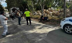 Gazipaşa'da kontrolden çıkan motosiklet devrildi