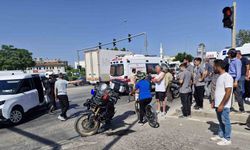 Polis ekibinin karıştığı kazada 1 yaralı