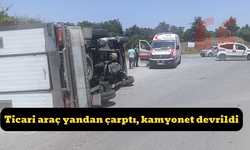 Ticari araç yandan çarptı, kamyonet devrildi