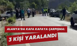 Alanya’da kafa kafaya çarpışma: 3 kişi yaralandı