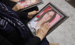 Evlatlarını Reyhanlı saldırısında kaybeden anne ve kızının buruk Anneler Günü