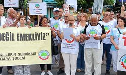Emekliler meydanlara indi