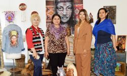 Sanatını halıda konuşturdu