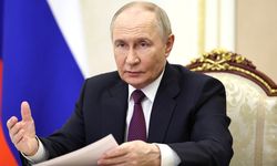 Putin: "Rus ordusu Ukrayna sınırında tampon bölge oluşturma görevi üzerinde çalışıyor"