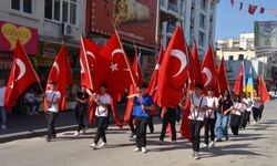 Serik'te Gençlik Yürüyüşü