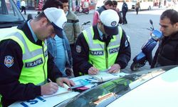 Antalyalılar aman dikkat: Buna bakmadan trafiğe çıkanlara büyük para cezası geliyor