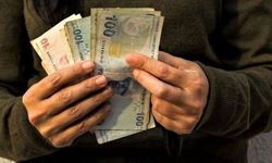 17 milyon emekliye çifte ödeme! Maaş ve bayram ikramiyesi hesaplara yatıyor