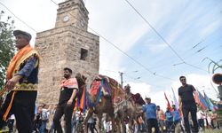 Tarihe yolculuk: Antalya’da yörük göçü sahnelendi