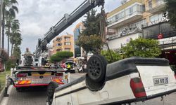 Önce otomobile çarptı, ardından takla attı: 1 yaralı