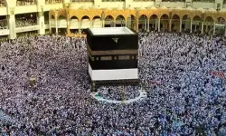Suudi Arabistan'da 75 binden fazla hacı adayı geri gönderildi
