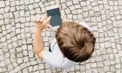 Sosyal medya çocukları depresyona sürüklüyor