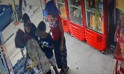 Marketten çaldıkları dondurma ve içeceklerle ticari takside suçüstü