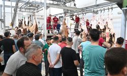 Mezbahada kesime yoğun ilgi