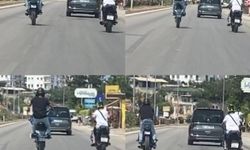Motosikletli sürücüden tehlikeli hareketler