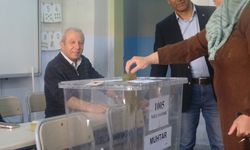 Seçim heyecanı: 3 ilde sandıklar kuruldu, oy verme işlemi başladı